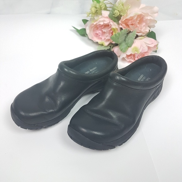 Merrell Shoes - Merrell |Select Fresh Air Cushion QForm Mule Clogs